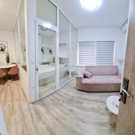 Ljubljana Central Lux Apartment With Free Parking ภายนอก รูปภาพ